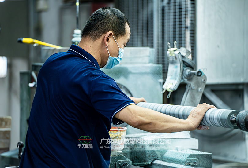 信得膠輥廠(chǎng)生產(chǎn)實(shí)景